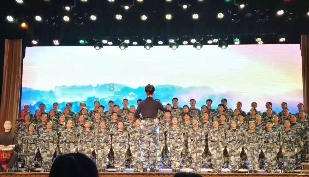 伊人直播最新版游戏画面