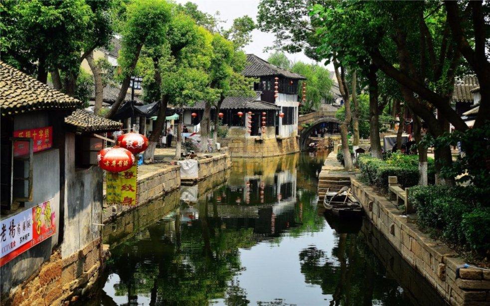 逃出白海豹洞